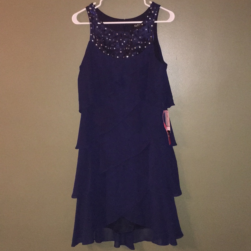 SLNY baby blue dress